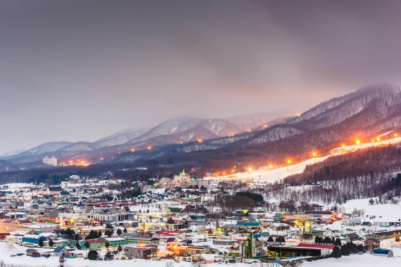 Fenix Furano Aparthotel ภายนอก รูปภาพ